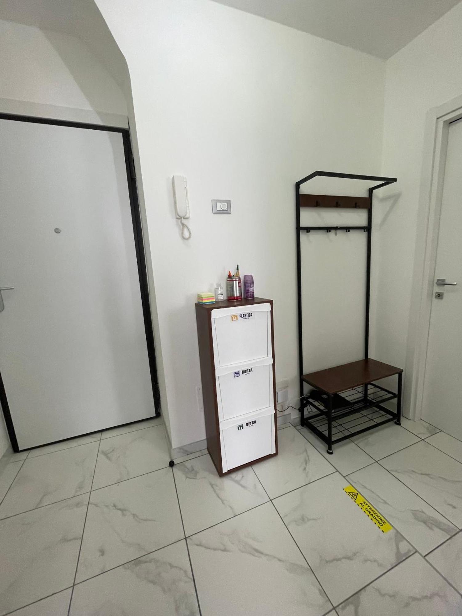 Montenero Suite Milánó Kültér fotó